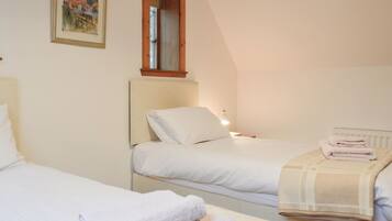 3 bedrooms, free WiFi, bed sheets