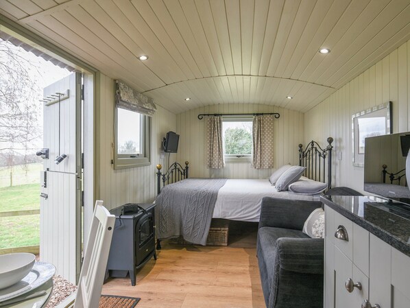 1 chambre, Wi-Fi gratuit, draps fournis