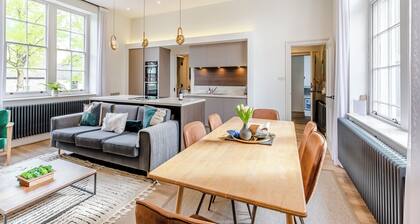 Upstairs is a stylish duplex apartment oozing luxury accommodation throughout.
