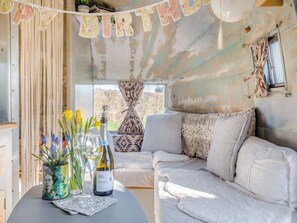 Interior - 1 bedroom accommodation in St. Weonards, near Ross-on-Wye (St. Weonards, near Ross-on-Wye)