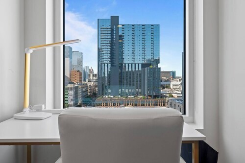 Downtown | Luxury 1BD Apt. | Pool | Gym | Great Views
