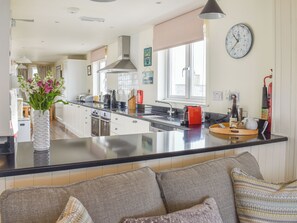 Geschirrspüler, Hochstuhl