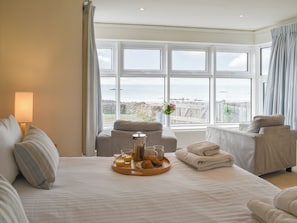 5 Schlafzimmer, kostenloses WLAN, Bettwäsche