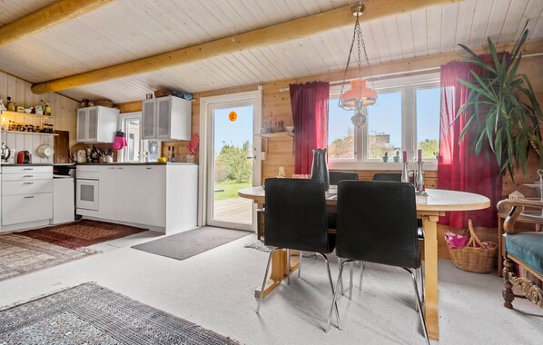 Kühlschrank, Herdplatte, Geschirrspüler