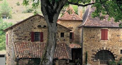 Historic manor house in the Périgord Noir.