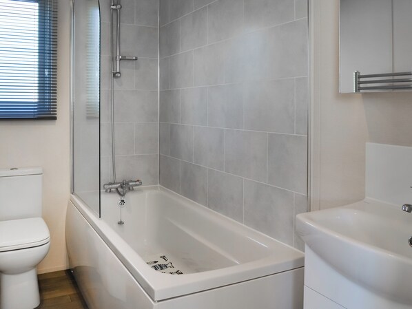 Towels - 2 bedroom accommodation in Carnaby, near Bridlington (Carnaby, near Bridlington)