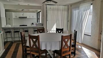 Shared kitchen facilities