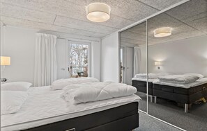 3 camere, culla da viaggio, Wi-Fi gratuito