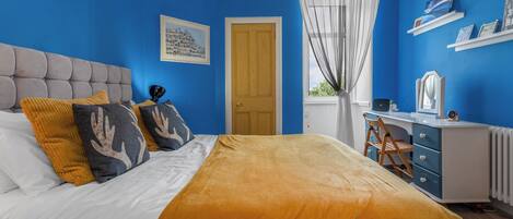 1 bedroom, desk, iron/ironing board, travel cot