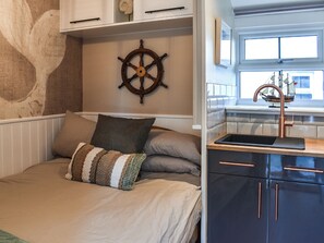 1 chambre, Wi-Fi gratuit, draps fournis