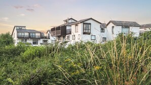 Exterior - 3 bedroom accommodation in Deganwy, near Llandudno (Deganwy, near Llandudno)