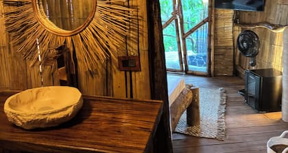Akasha suites