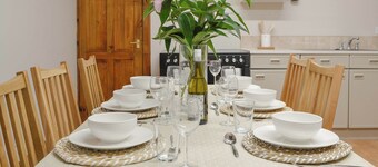 3 bedroom accommodation in Blairgowrie
