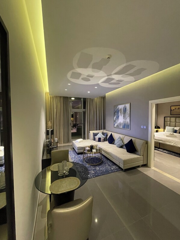 Executive Apartment, 2 Bedrooms, Balcony, City View | Living area | 32-inch flat-screen TV with cable channels, Netflix, streaming services - Damac Majestine VIP (Dubai)