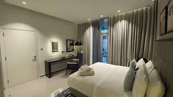 Executive Apartment, 2 Bedrooms, Balcony, City View