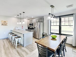 House (3 Bedrooms) | Property amenity