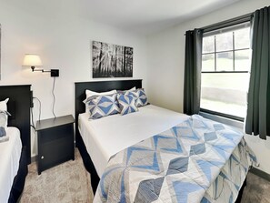 House (3 Bedrooms) | Property amenity