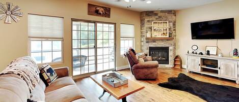 House (4 Bedrooms) | Front of property