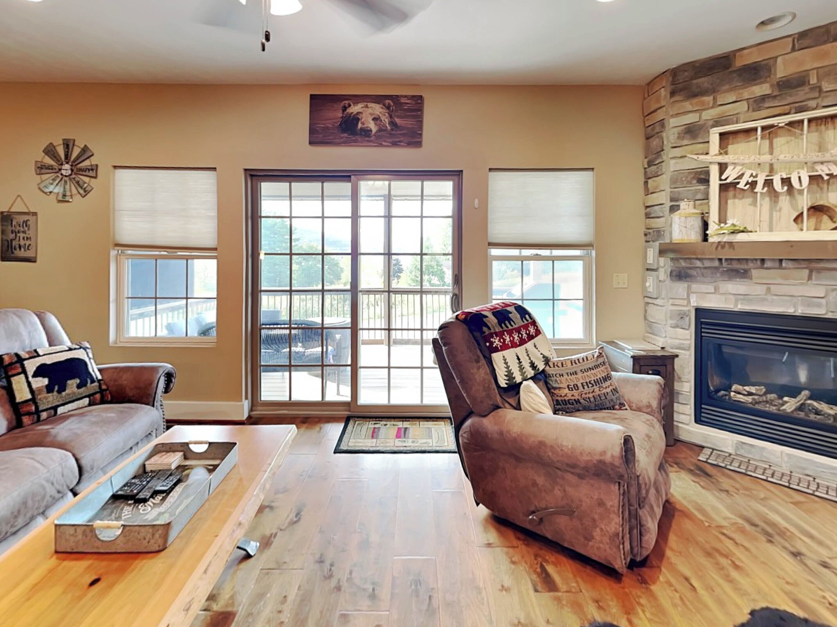 House (4 Bedrooms) | Property amenity