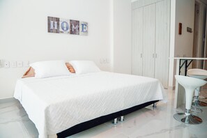 1 bedroom, free WiFi, bed sheets - Playa Süi Loft Beachfront Loft Bello Horizonte sector (Santa Marta Sector Bello Horizonte)