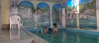 格兰阿尔德亚酒店