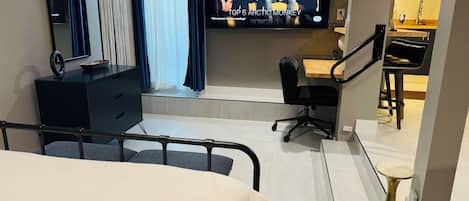 Desk, iron/ironing board, travel cot, free WiFi