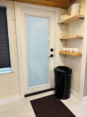 Interior - Midtown Studio Hideaway Near Ice Blocks (Sacramento)