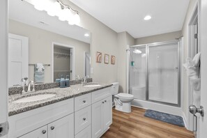 Hair dryer, towels