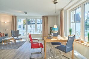 Luokittelematon kuva, 5 kautta 34, painike