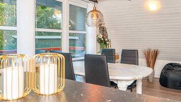 Rumah | Tempat makan