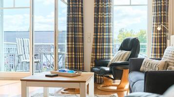 Fernseher, Stereoanlage