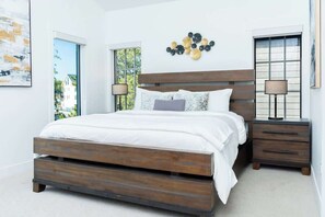 4 bedrooms, iron/ironing board, travel crib, WiFi - Slope Views | Hot Tub (Winter Park)
