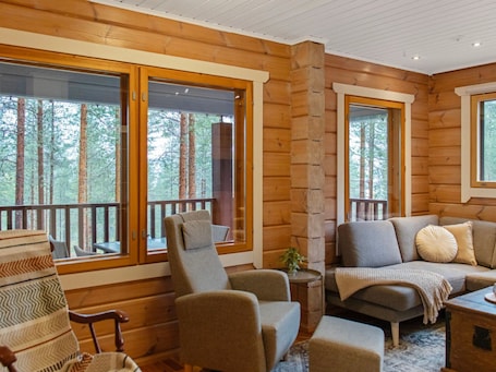TV. Villa uuttu by Interhome