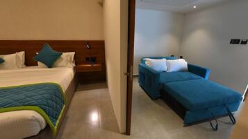 Luxury Studio Suite | Free WiFi