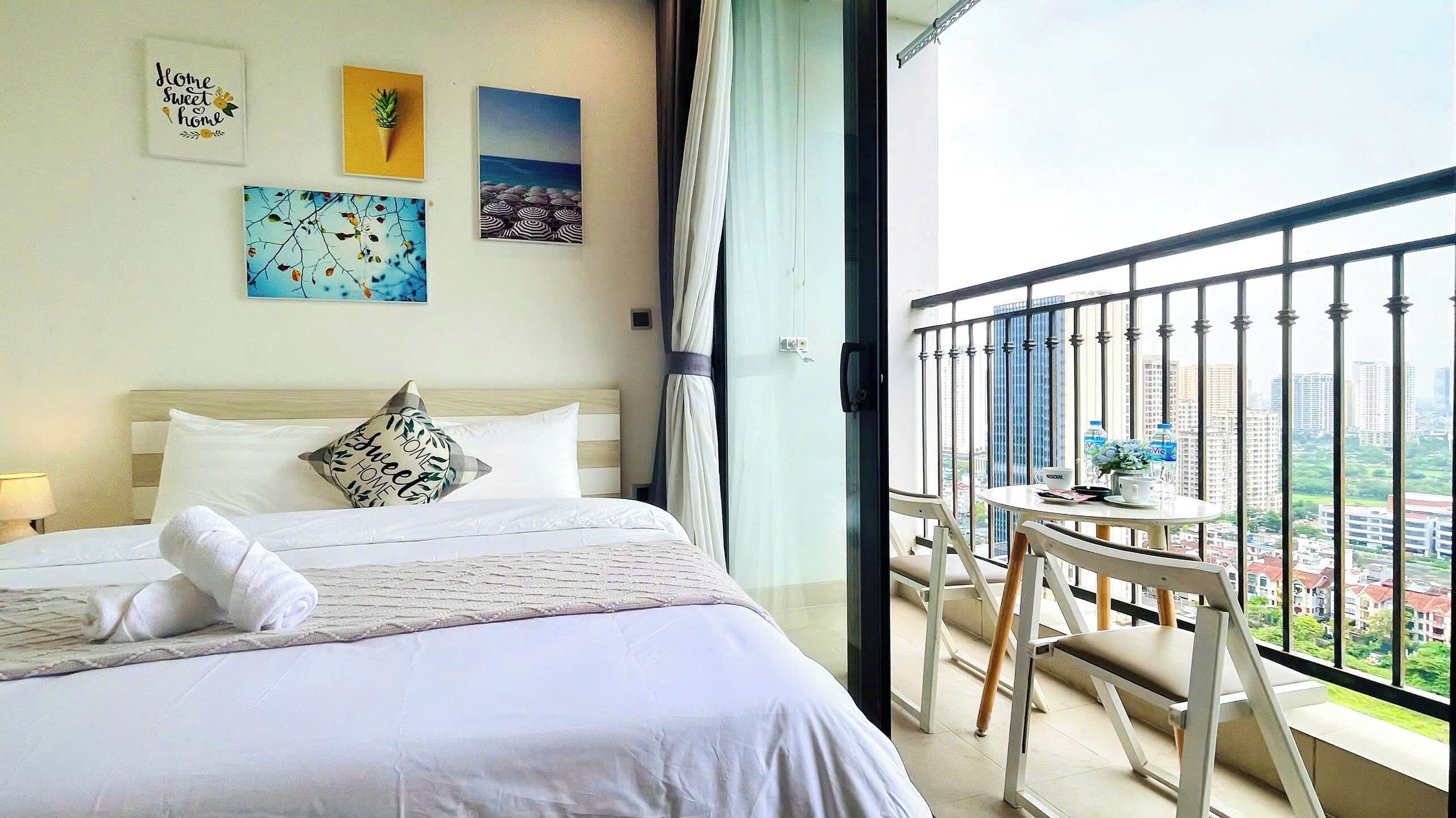 Studio Luxe, balcon, vue lac | Literie de qualité supérieure, matelas mémoire de forme, bureau