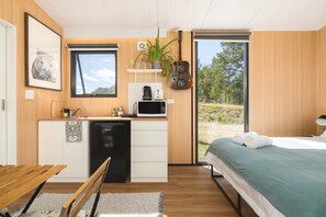 1 habitación y ropa de cama 