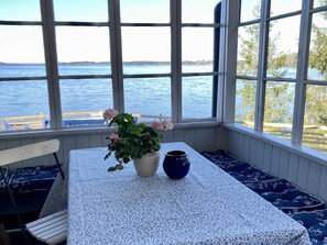 House | Dining