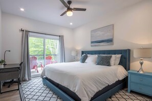 5 Schlafzimmer, Schreibtisch, Reisekinderbett, WLAN