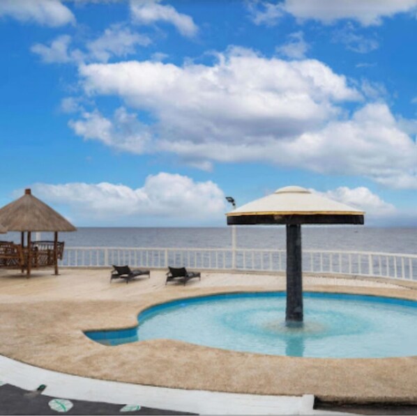 Property grounds - Costa de Leticia (Alegria)