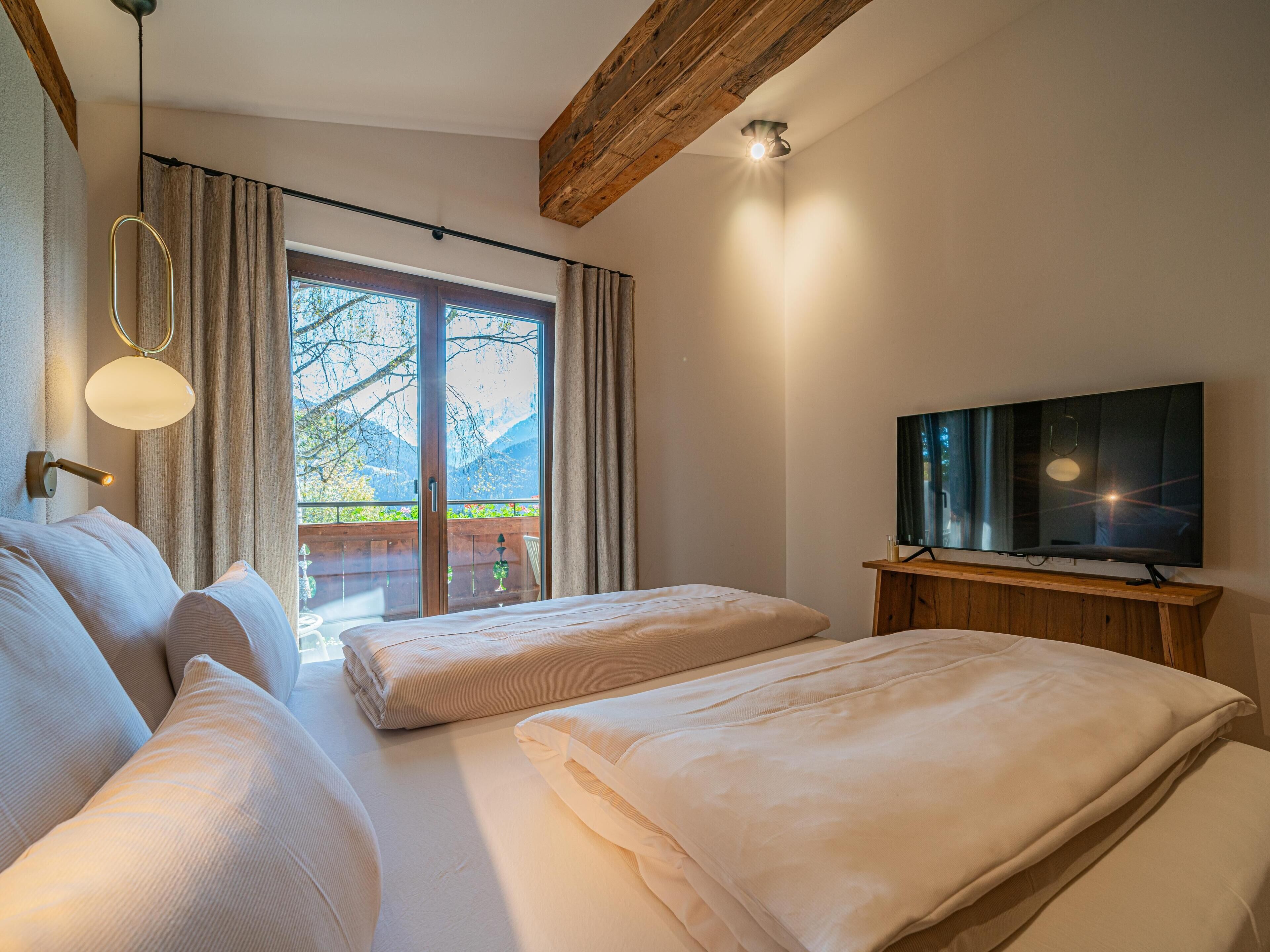 2 bedrooms, internet