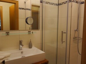 House | Bathroom