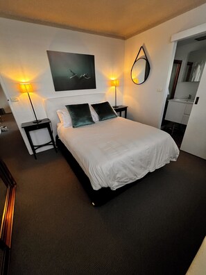 2 soverom, strykejern/-brett, wi-fi og sengetøy