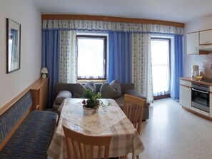 Dining - Top 1 in the Guest House in Wiesengrund (Sankt Stefan im Gailtal)