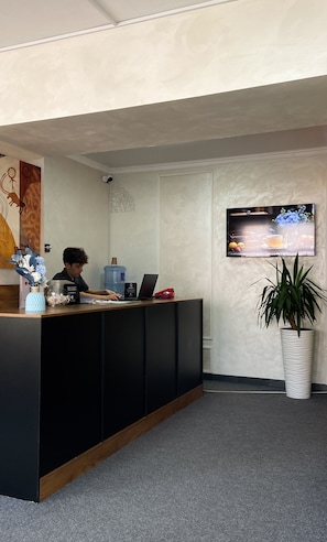 Reception - Beles Apartments (Almaty)
