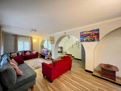 Villa located in Kololo, an upscale neighbourhood in Kampala; large and spacious