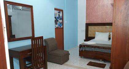 Metro Marine Drive Hotel