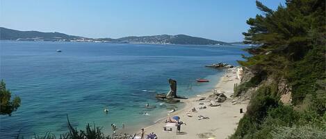 Playa en los alrededores