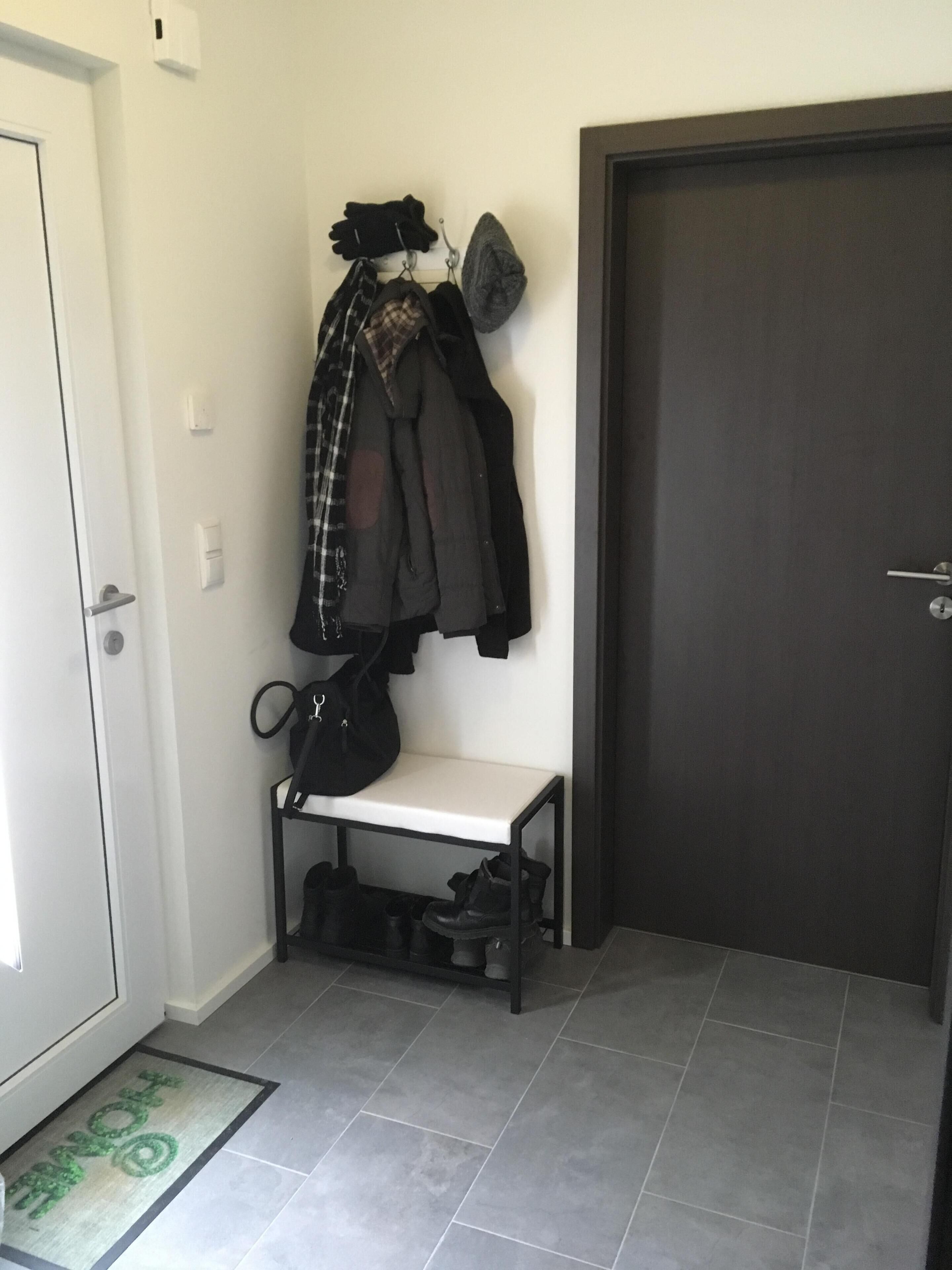 Ferienwohnung mit Pool-Flur