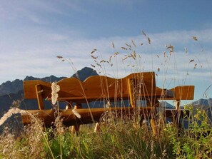 House | Outdoor dining