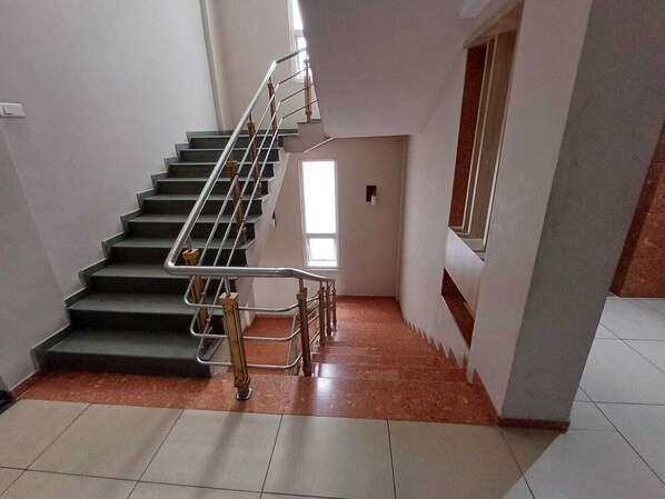 Interior entrance - Hotel PL A Residency Tiruchirappalli (Tiruchirappalli)